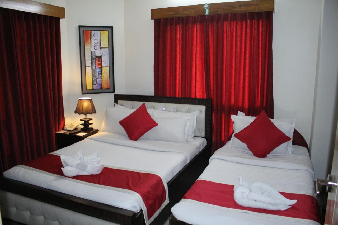 Hotel Grand Circle Inn Дака Екстериор снимка